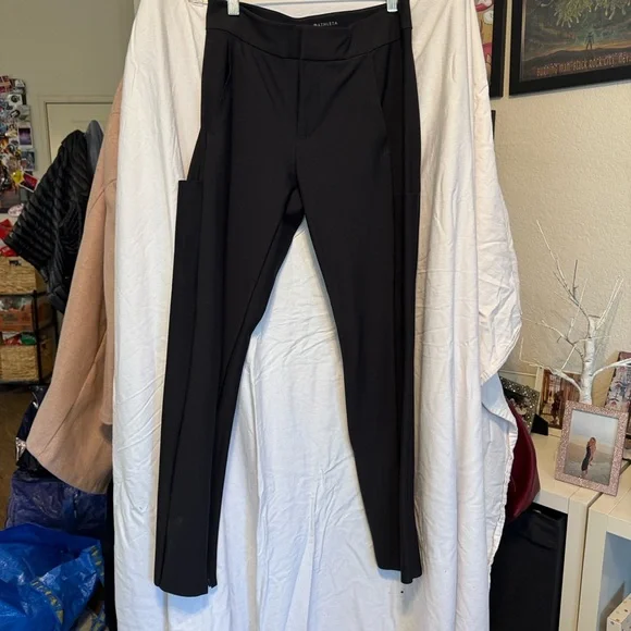 ✨ Athleta Stellar Trouser – Size 4 (Black) ✨ - Picture 8 of 10